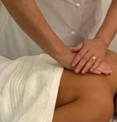 Massagens Terapeuticas na clínica Algures no Tempo